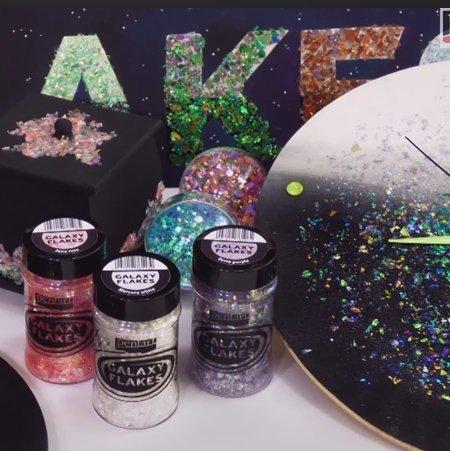 Pentart Galaxy Flakes | Bastelschachtel